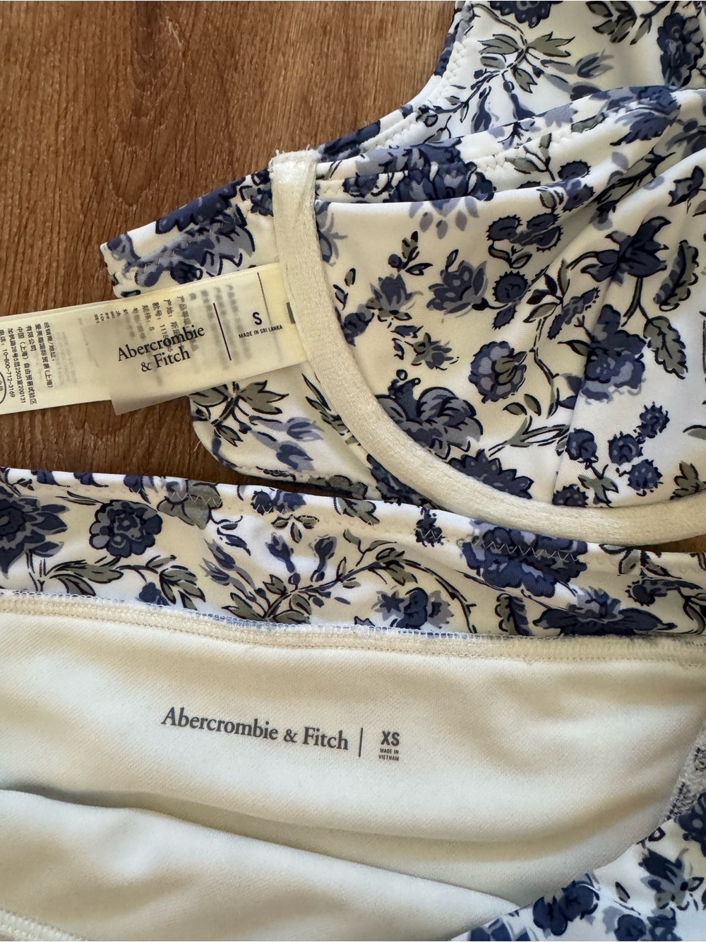 Abercrombie Bikini Set - Picture 2 of 2